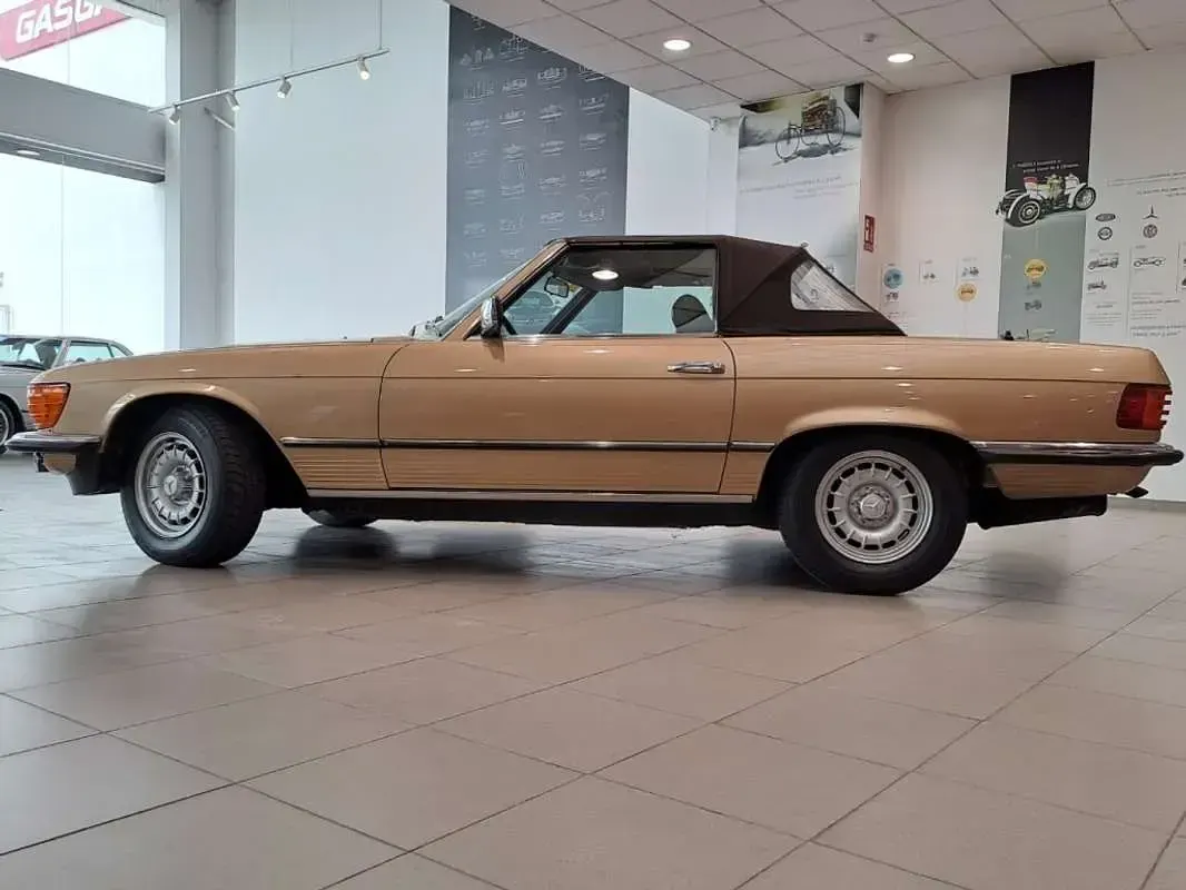 Usado Mercedes SL280 1981 Marrón Descapotable