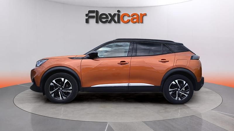 Usado Peugeot 2008 GT-line 131 CV (96 kW) 2020 Naranja SUV