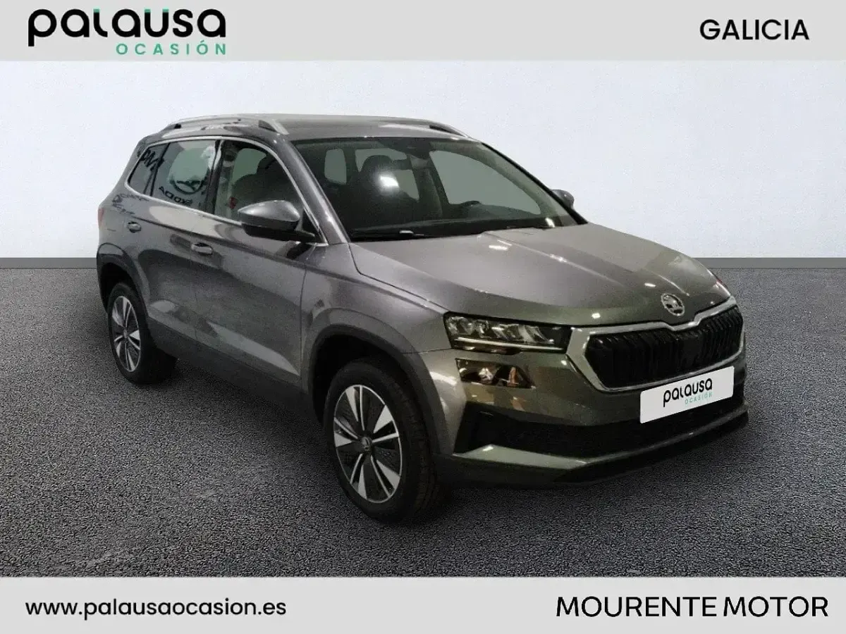 Begagnad Skoda Karoq Selection 150 HK (110 kW) 2026 Grå SUV