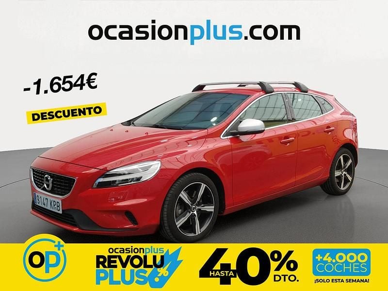 Usado Volvo V40 R-Design Momentum 152 CV (111 kW) 2018 Rojo