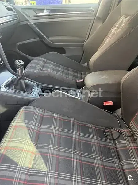 Usado VW Golf VII GTI 230 CV (169 kW) 2014 Negro Berlina