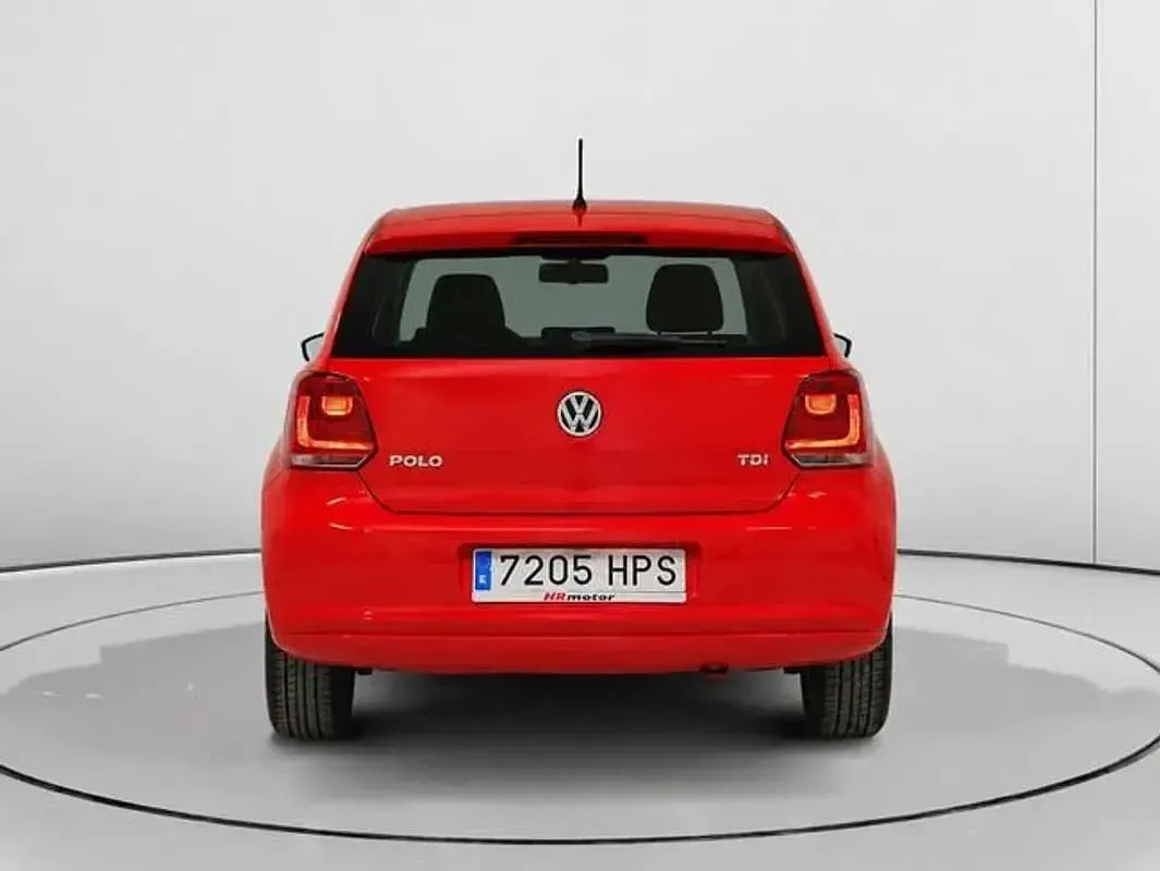 Usado VW Polo Advance 75 CV (55 kW) 2013 Rojo Utilitario