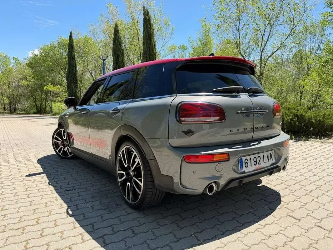 Usado Mini John Cooper Works 306 CV (225 kW) 2022 Gris Utilitario
