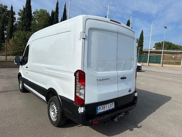 Usado Ford Transit Ambiente 130 CV (95 kW) 2021 Blanco Berlina