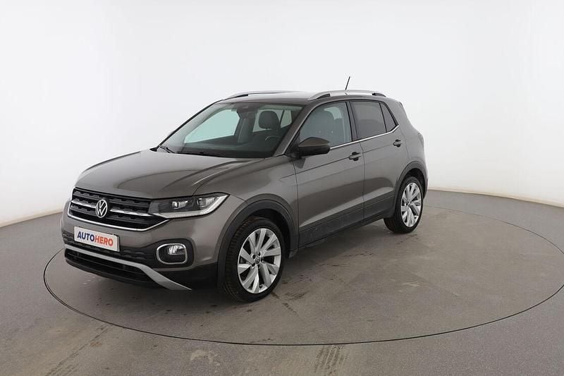Usado VW T-Cross Sport 110 CV (80 kW) 2020 Gris SUV