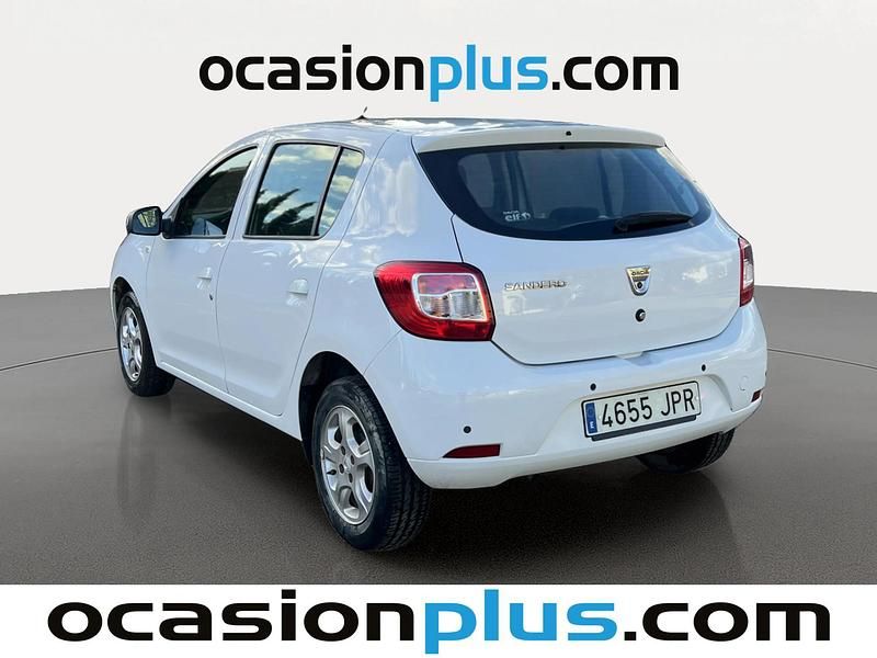 Usado Dacia Sandero Lauréate 90 CV (66 kW) 2016 Blanco Utilitario