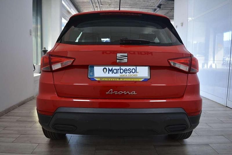 Usado Seat Arona Style 110 HP (80 kW) 2021 Vermelho SUV