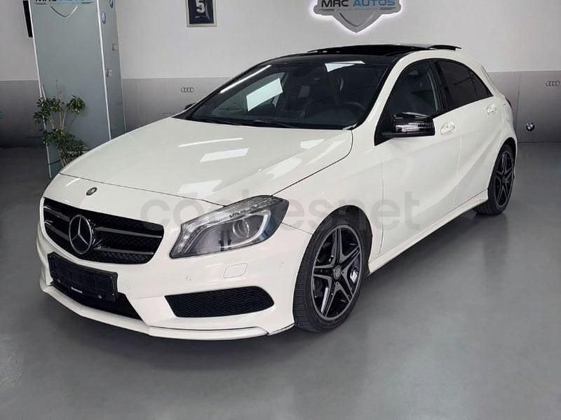 Usado Mercedes A200 AMG line 136 CV (100 kW) 2015 Blanco Berlina