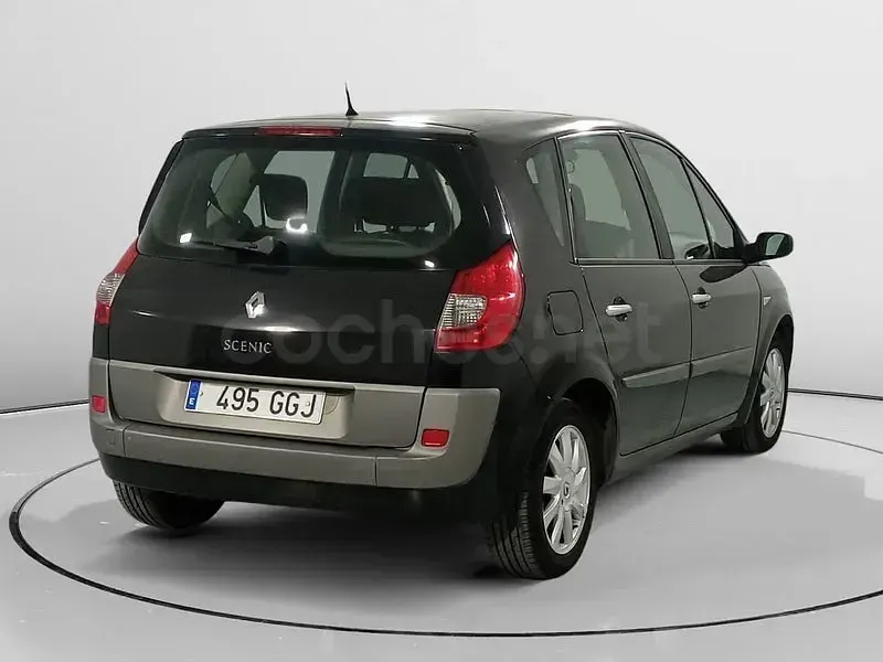 Usado Renault Scénic II Dynamique 130 CV (95 kW) 2008 Negro Monovolumen