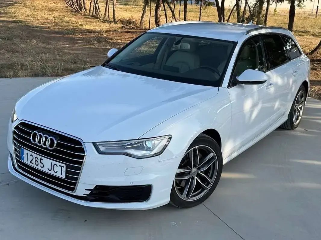 Usado Audi A6 S-Line 190 CV (139 kW) 2015 Blanco Familiar