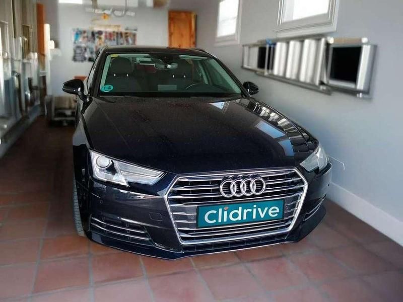 Usado Audi A4 Premium 150 CV (110 kW) 2016 Azul Familiar