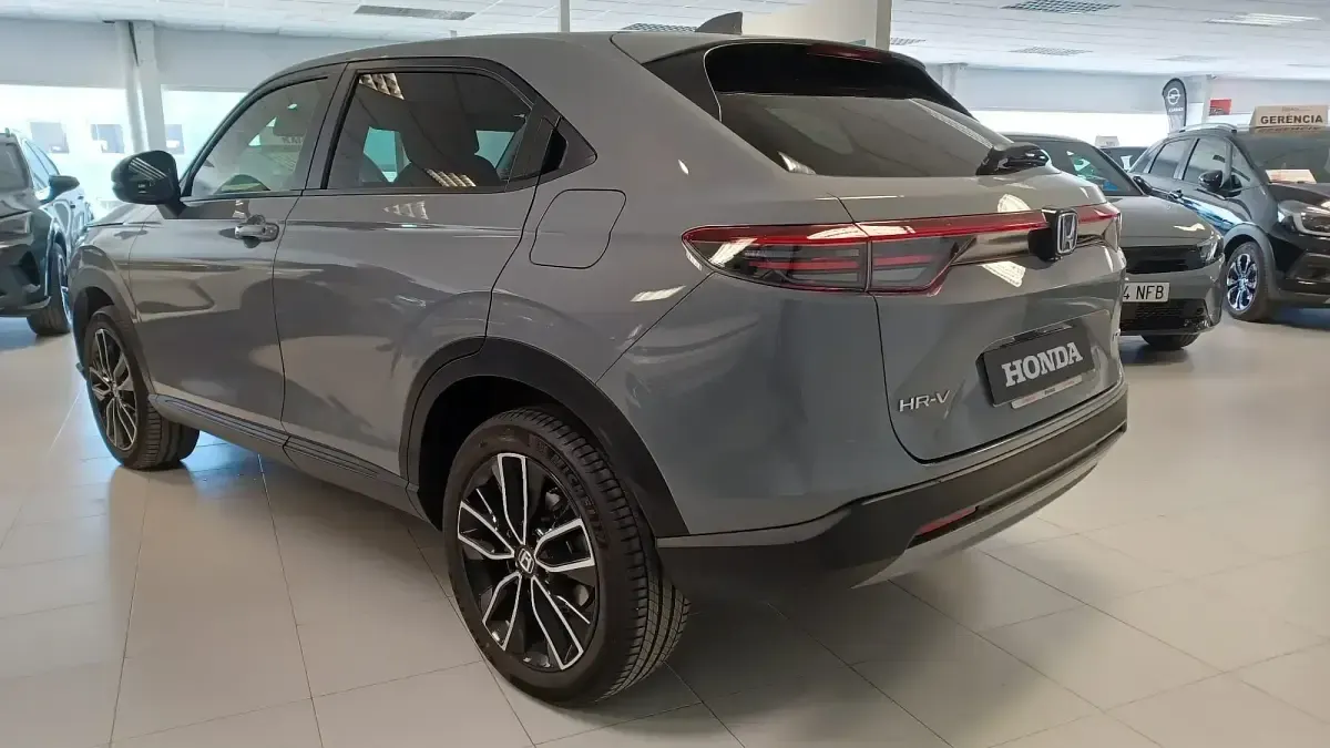 Usado Honda HR-V Elegance 131 CV (96 kW) 2025 Gris SUV