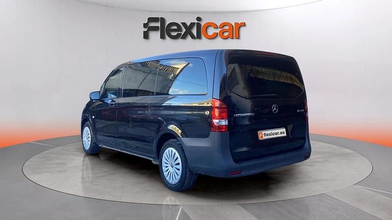 Usado Mercedes Vito 136 CV (100 kW) 2023 Negro Van