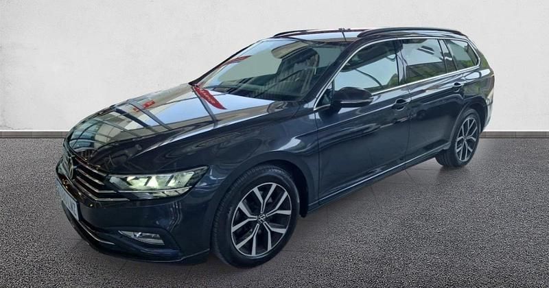 Usado VW Passat Executive 150 CV (110 kW) 2021 Familiar