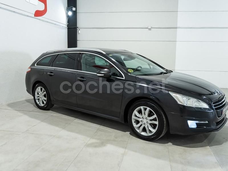 Usado Peugeot 508 SW Allure 163 CV (119 kW) 2012 Azul Familiar
