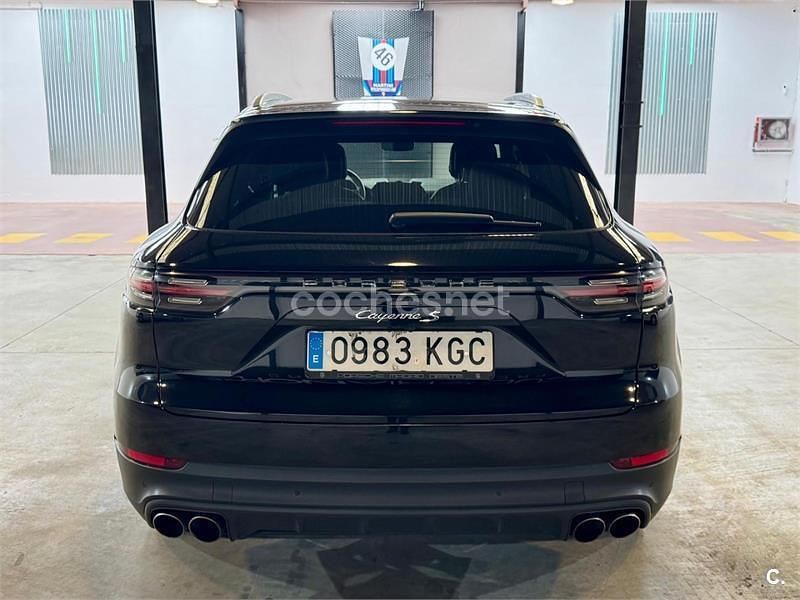 Usado Porsche Cayenne S 420 CV (308 kW) 2017 Negro SUV