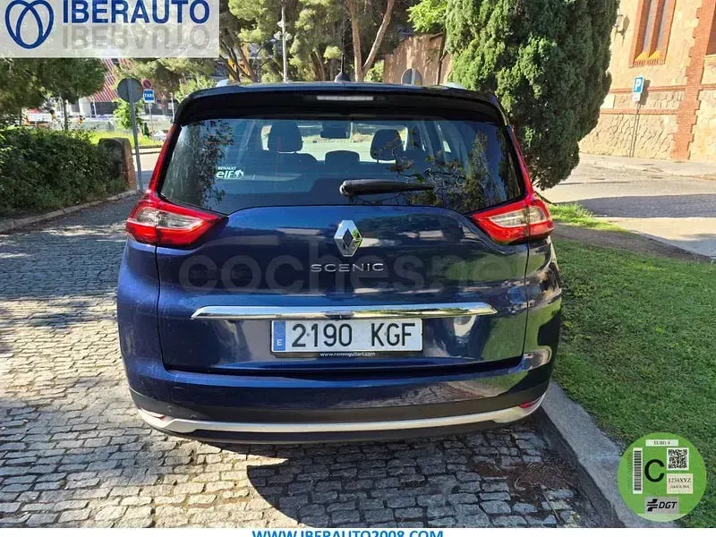 Usado Renault Grand Scénic IV Zen 131 CV (96 kW) 2017 Azul Monovolumen