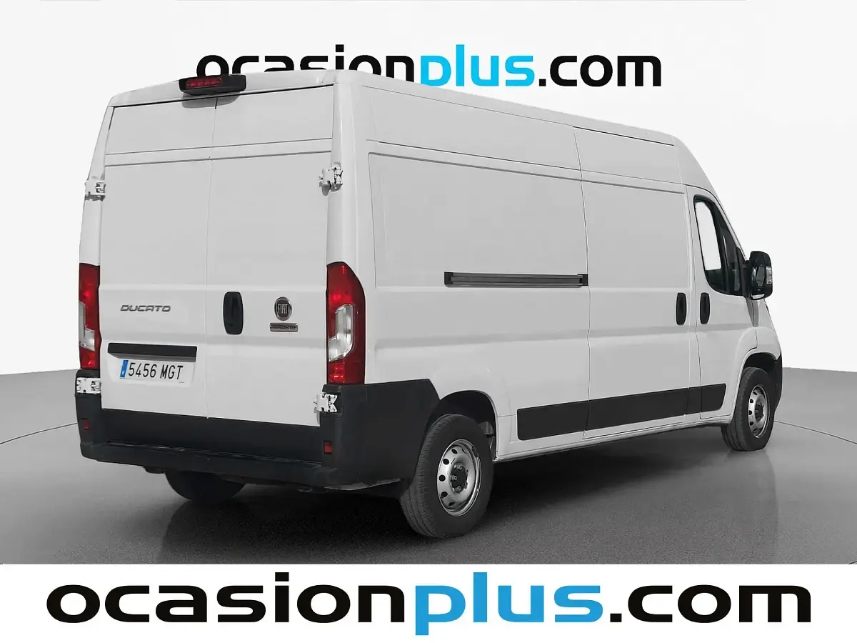 Usado Fiat Ducato 140 CV (102 kW) 2023 Blanco Van