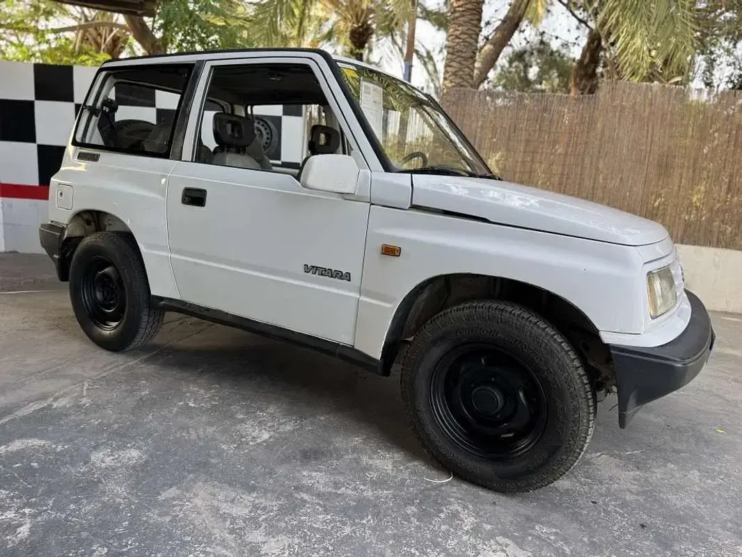 Usado Suzuki Vitara 80 CV (58 kW) 1995 Blanco SUV