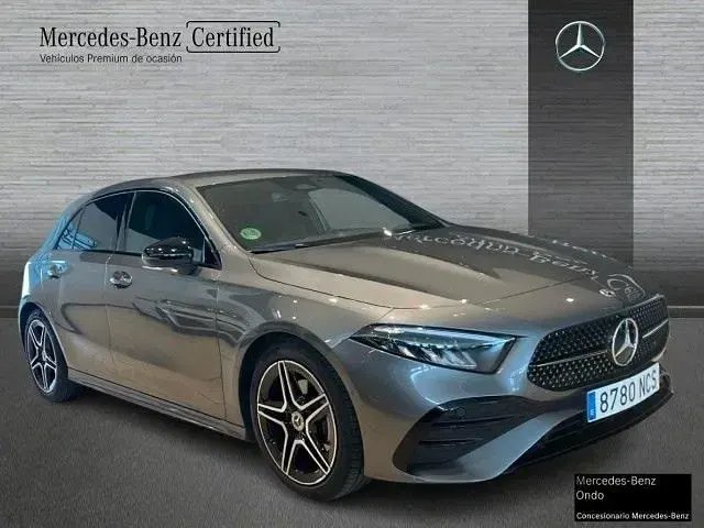 Usado Mercedes A200 150 CV (110 kW) 2026 Gris montaña
