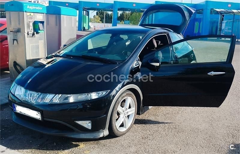 Usado Honda Civic Type S 140 CV (102 kW) 2007 Negro Berlina