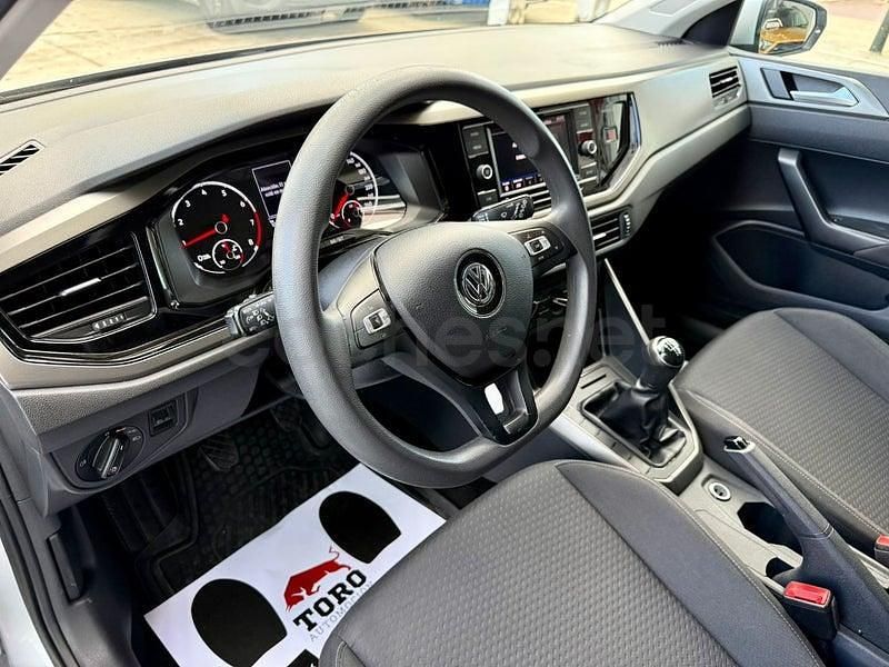 Usado VW Polo Sportline 95 CV (69 kW) 2019 Gris / plata Utilitario