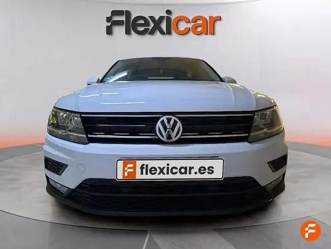 Usado VW Tiguan Edition 130 HP (95 kW) 2019 Branco SUV
