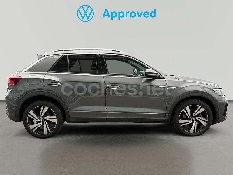 Usado VW T-Roc R-line 150 CV (110 kW) 2024 Gris / plata SUV