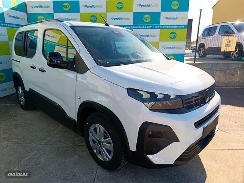 Nuevo Peugeot Rifter Allure 100 CV (73 kW) 2025 Blanco Monovolumen