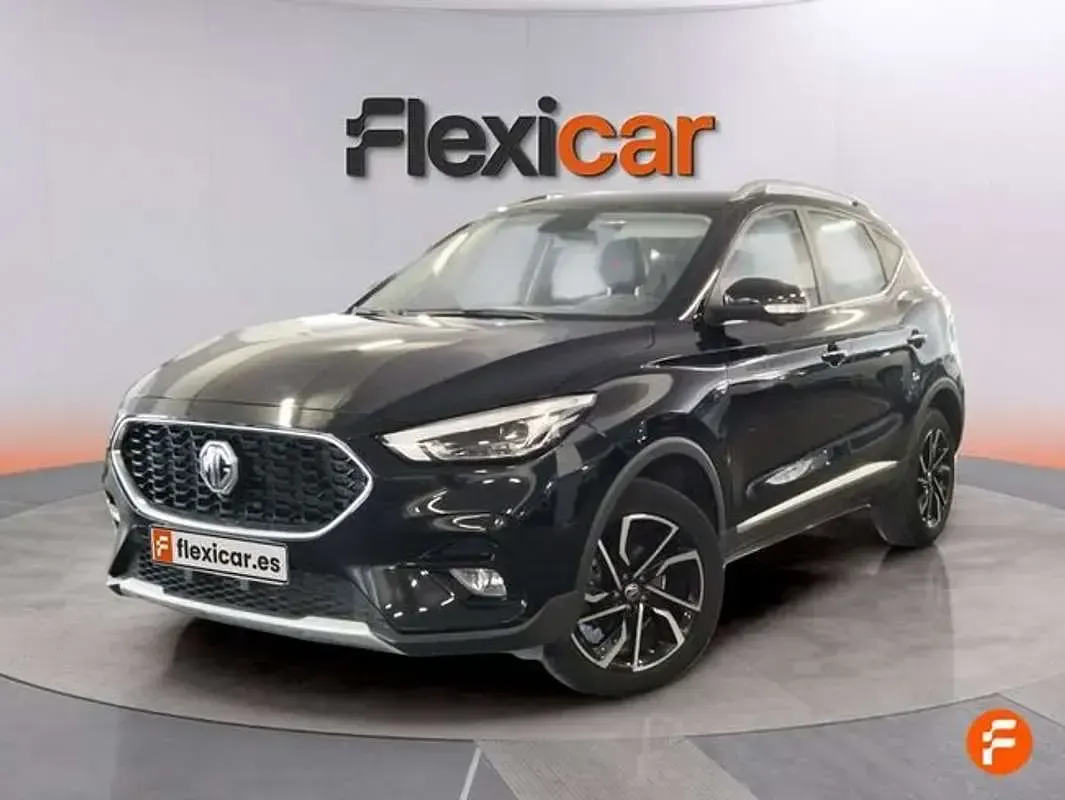 Usado MG ZS 106 CV (77 kW) 2023 Negro SUV