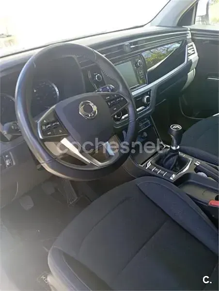 Usado SsangYong Korando 163 CV (119 kW) 2019 Blanco SUV