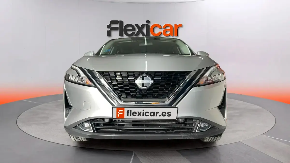 Usado Nissan Qashqai Acenta 140 CV (102 kW) 2023 Gris SUV