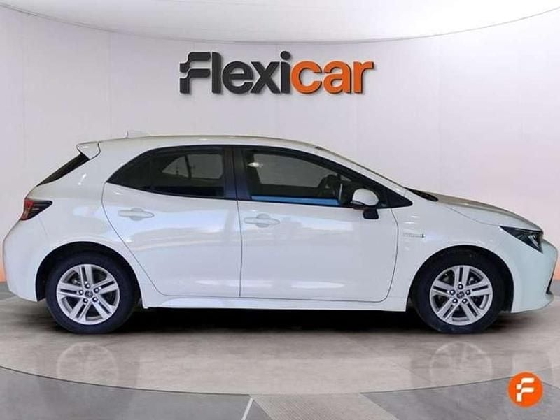 Usado Toyota Corolla Active 122 CV (89 kW) 2020 Blanco Utilitario