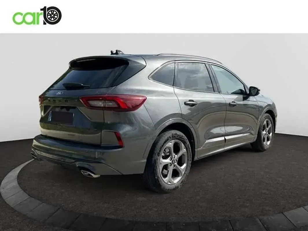 Usado Ford Kuga ST-Line 150 CV (110 kW) 2025 Gris SUV