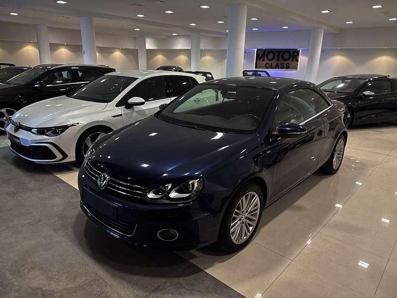 Usado VW Eos Sport 160 CV (117 kW) 2013 Azul Descapotable
