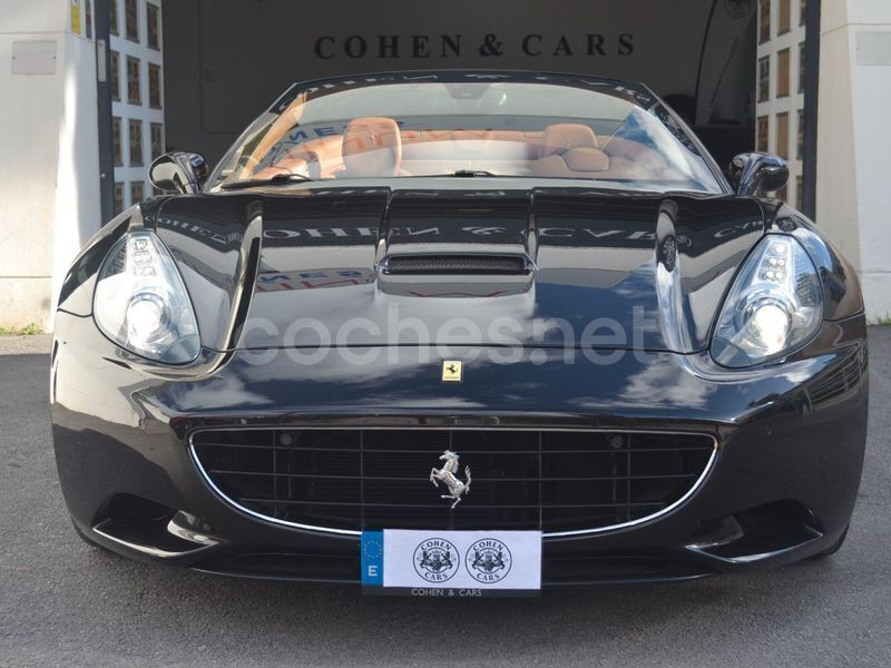 Usado Ferrari California 460 CV (338 kW) 2009 Negro Descapotable