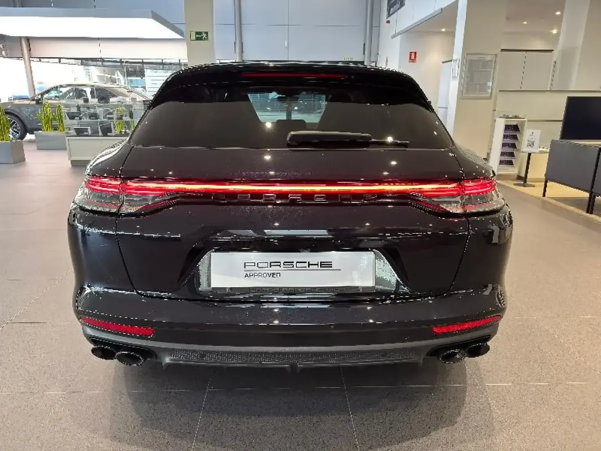 Usado Porsche Panamera 4 Platinum Edition 462 CV (339 kW) 2022 Negro