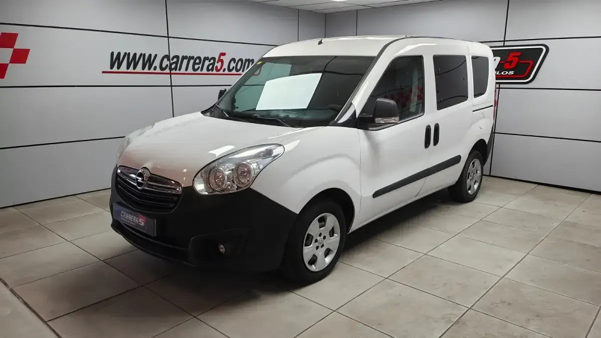 Usado Opel Combo 95 CV (69 kW) 2018 Blanco Monovolumen