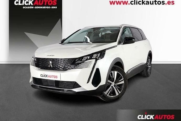 Usado Peugeot 5008 Allure 131 CV (96 kW) 2023 Blanco Monovolumen