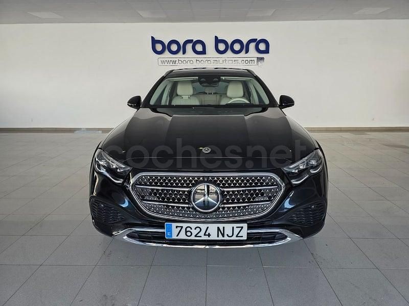 Usado Mercedes E300 313 CV (230 kW) 2024 Negro Familiar