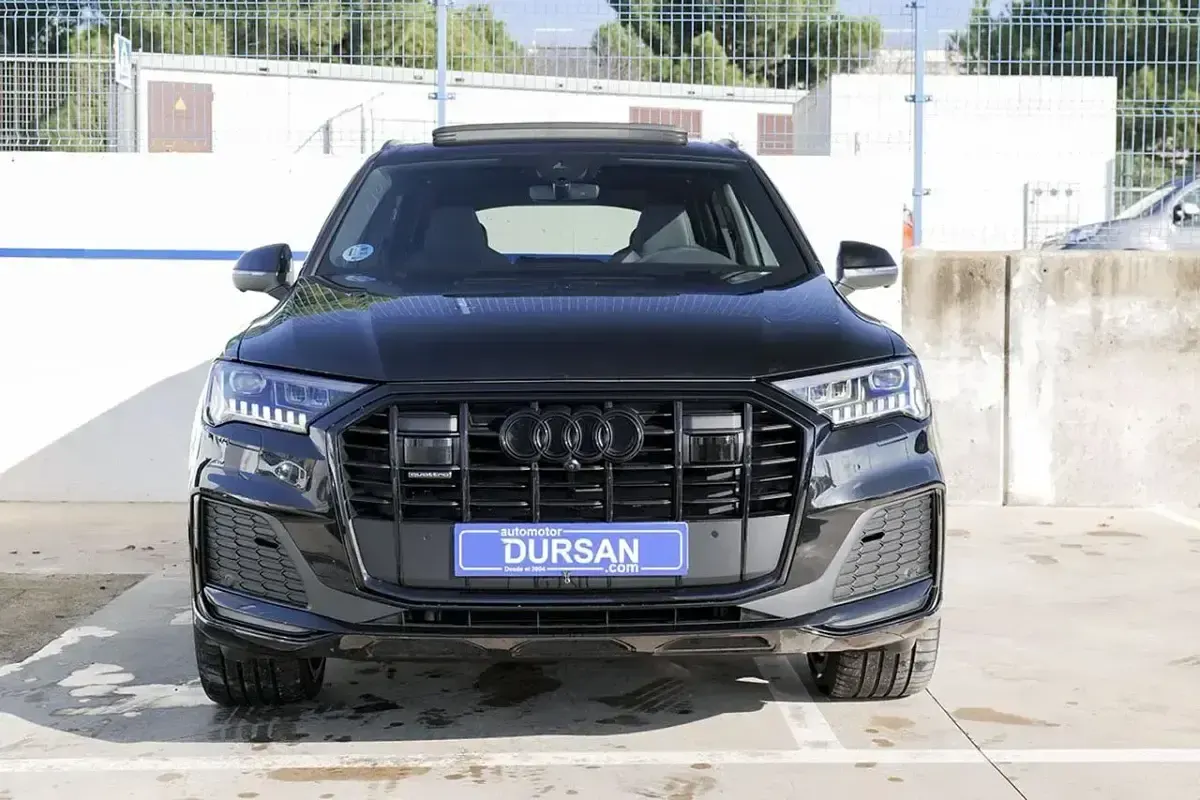 Begagnad Audi Q7 Premium 231 HK (169 kW) 2023 Svart SUV