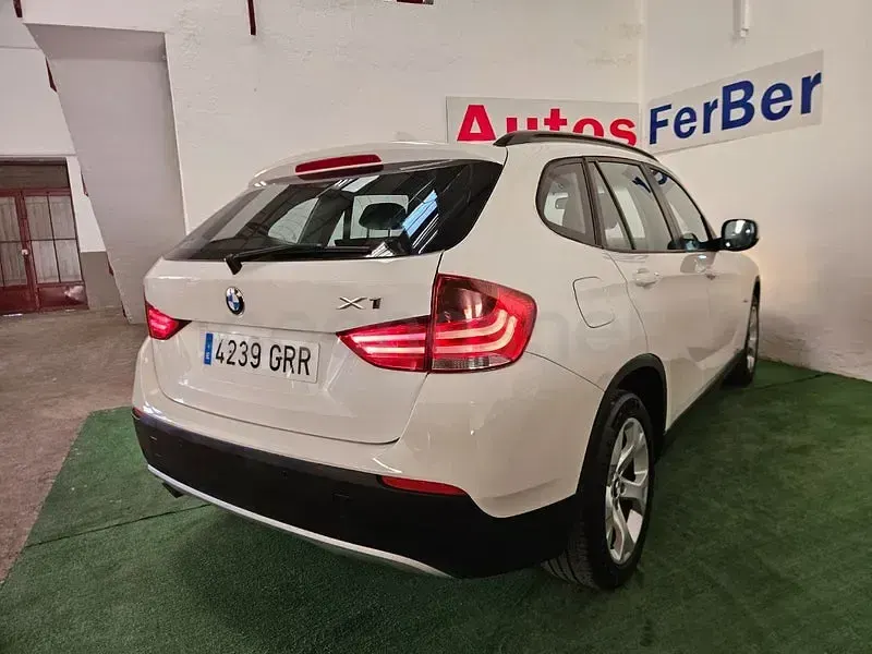 Usado BMW X1 177 CV (130 kW) 2009 Blanco SUV