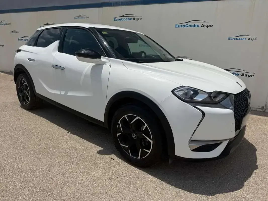 Usado DS Automobiles DS3 Crossback So Chic 102 CV (75 kW) 2020 Blanco SUV