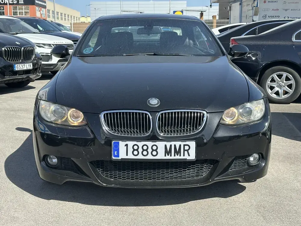 Usado BMW 320 170 CV (125 kW) 2007 Negro metalico Descapotable