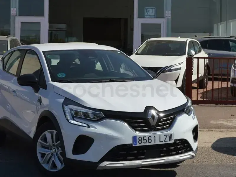 Usado Renault Captur Intens 101 CV (74 kW) 2022 Blanco SUV