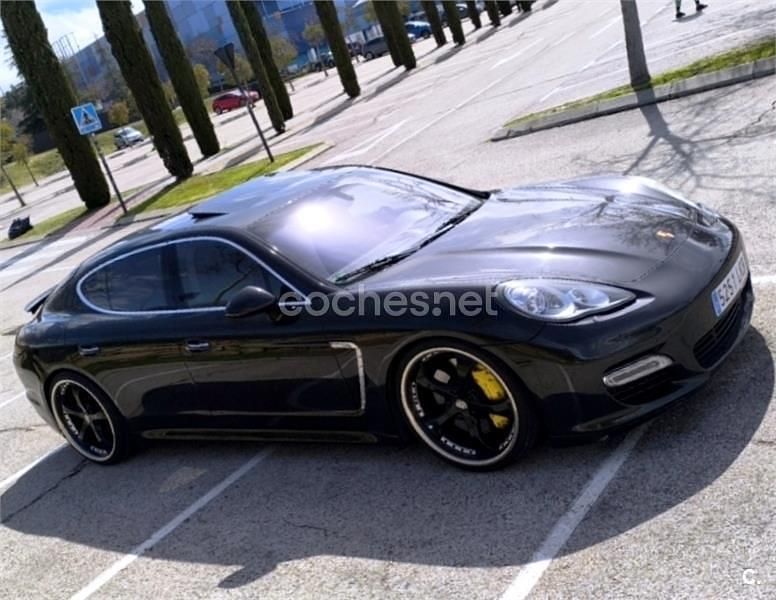 Usado Porsche Panamera Turbo 500 CV (367 kW) 2010 Negro Berlina
