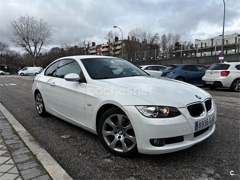 Usado BMW 320 177 CV (130 kW) 2008 Blanco Coupe
