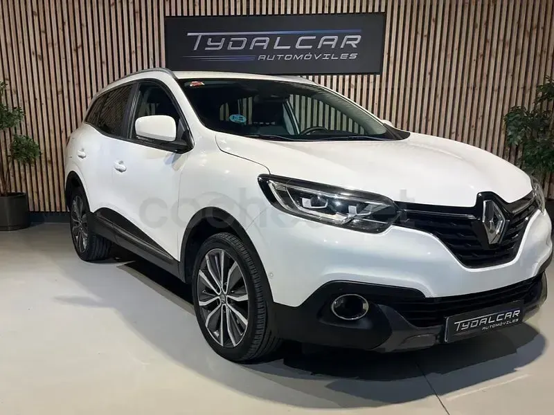 Usado Renault Kadjar Zen 110 CV (80 kW) 2017 Blanco SUV