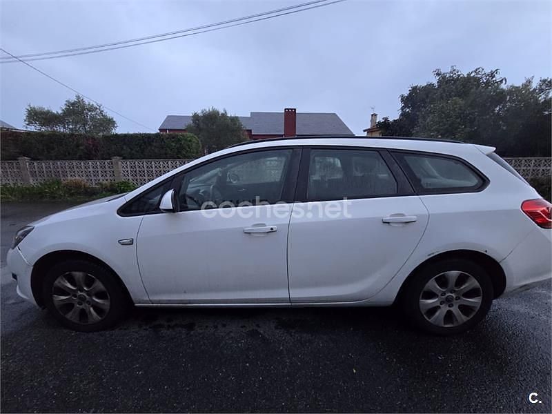 Blanco Usado 2015 Opel Astra Business Familiar | 5500 € (Super precio) - Imagen 1/4