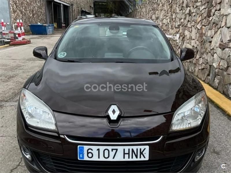 Marrón Usado 2013 Renault Mégane GrandTour Business Familiar | 4750 € (Precio justo) - Imagen 1/4